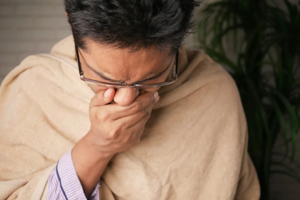 อาการ HIV ระยะแรก: สัญญาณคล้ายไข้หวัดที่ควรรู้